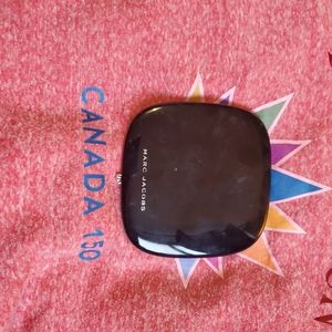 Marc Jacobs Omega bronzer